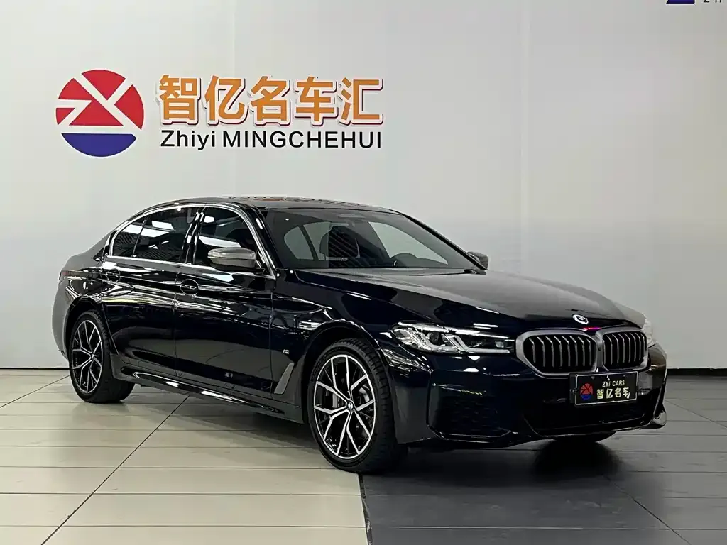 BMW 5 Series — фото 4