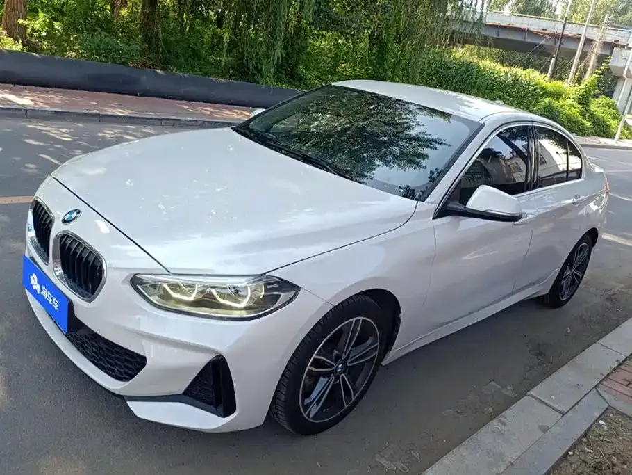 BMW 1 Series — фото 1