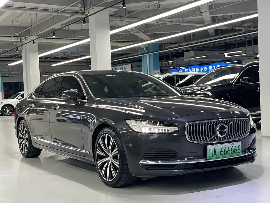 Volvo S90 PHEV — фото 4