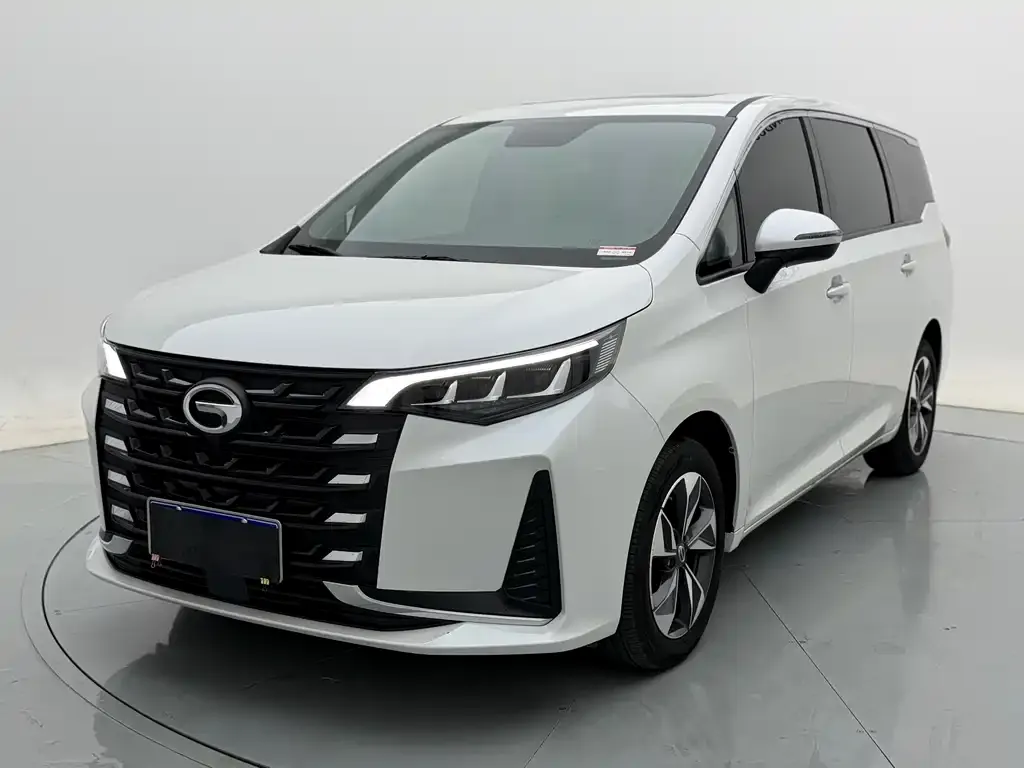 GAC Motor Trumpchi M6 — фото 1