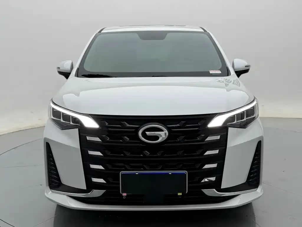 GAC Motor Trumpchi M6 — фото 4