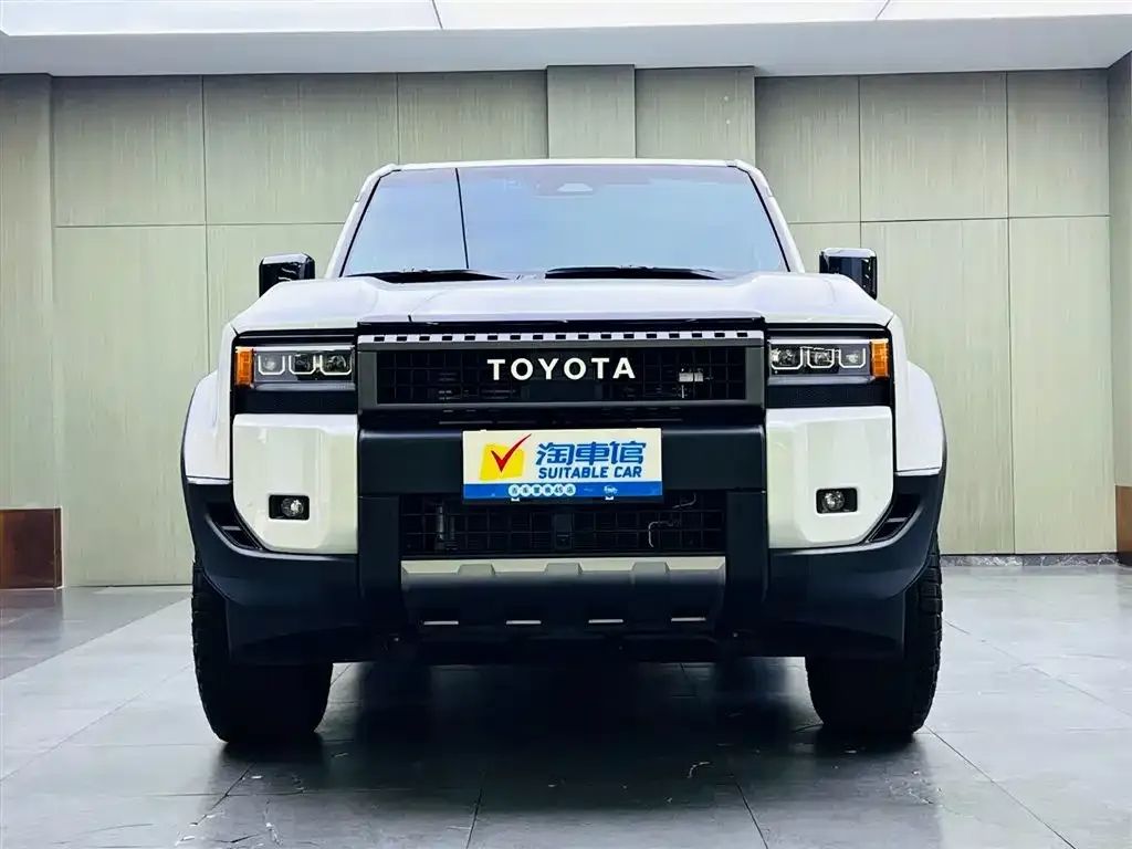 Toyota Prado 2024 из CN, фото 9