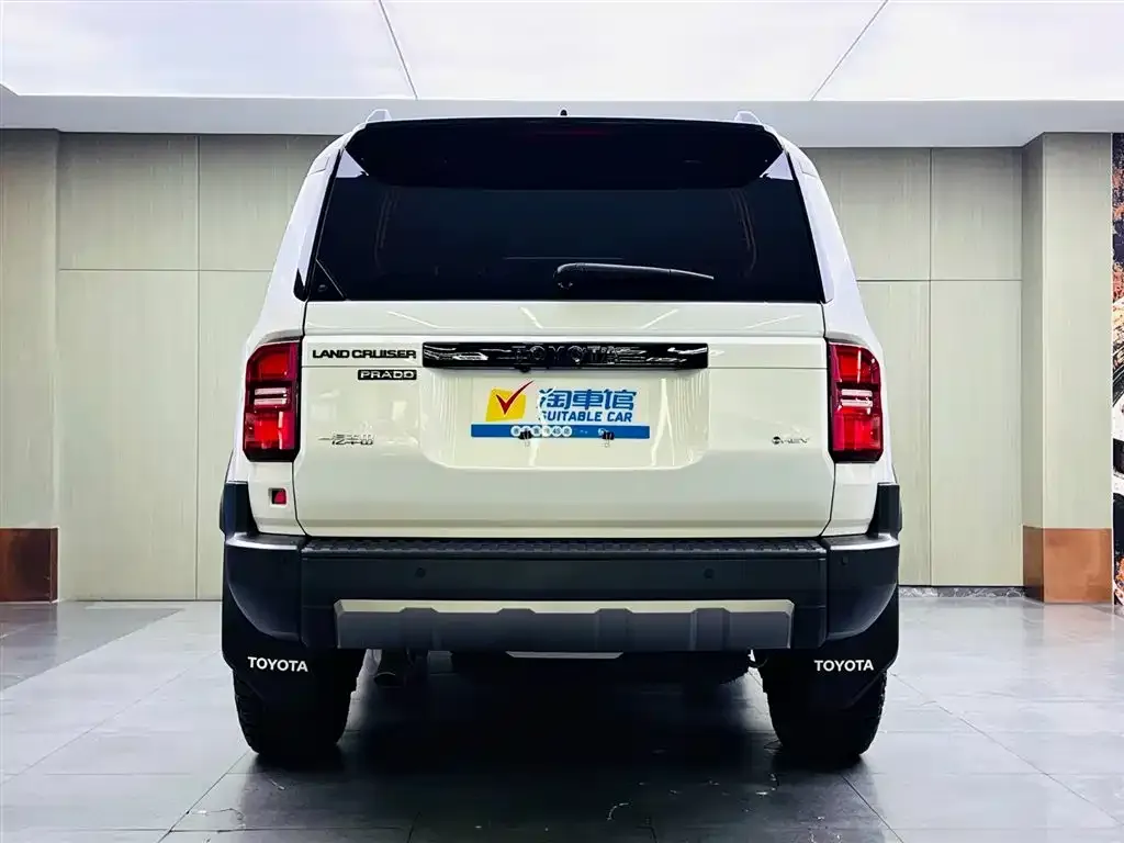 Toyota Prado 2024 из CN, фото 3