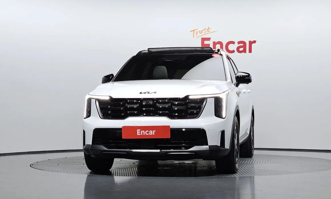 Kia Sorento — фото 7