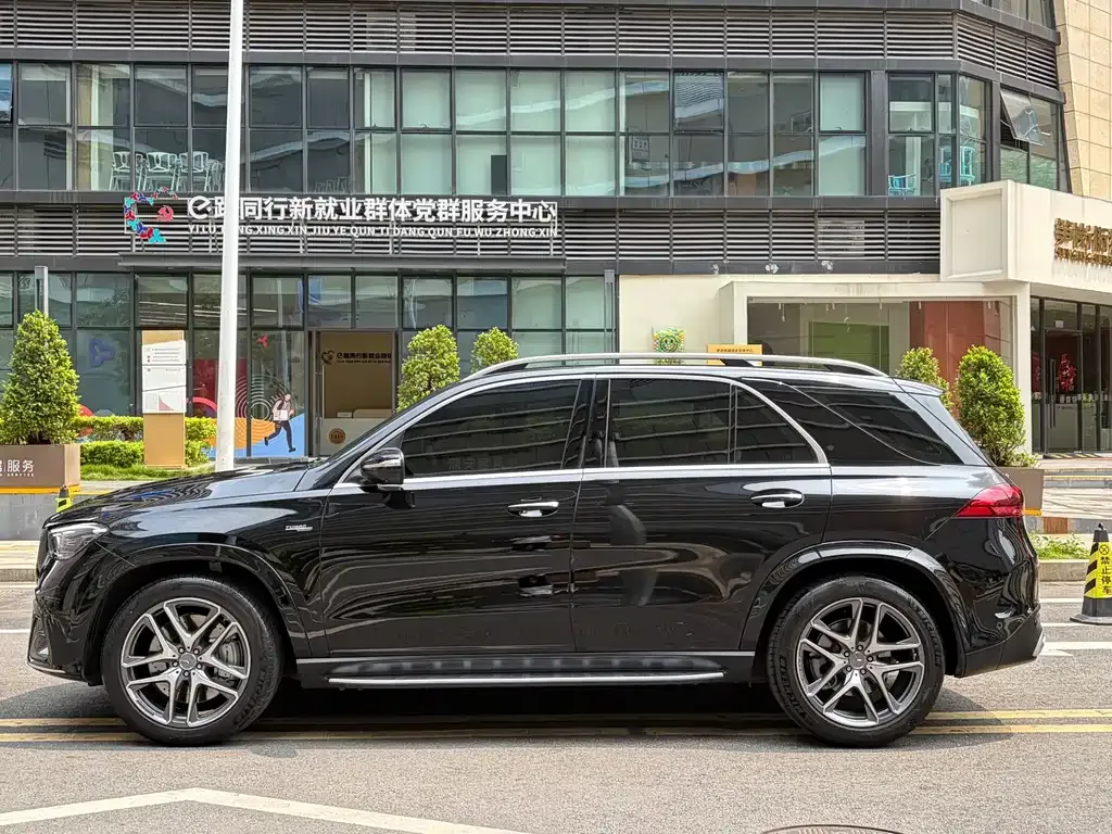 Mercedes-Benz GLE AMG — фото 7