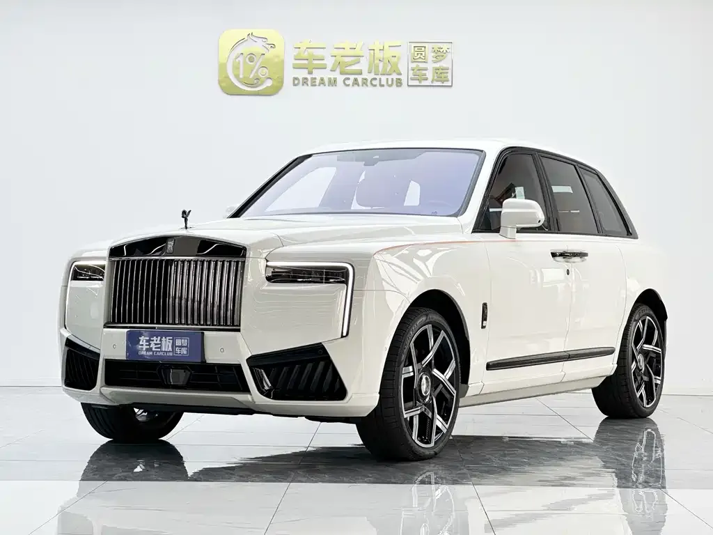 Rolls-Royce Cullinan — фото 1