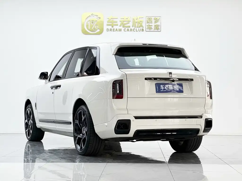 Rolls-Royce Cullinan — фото 9
