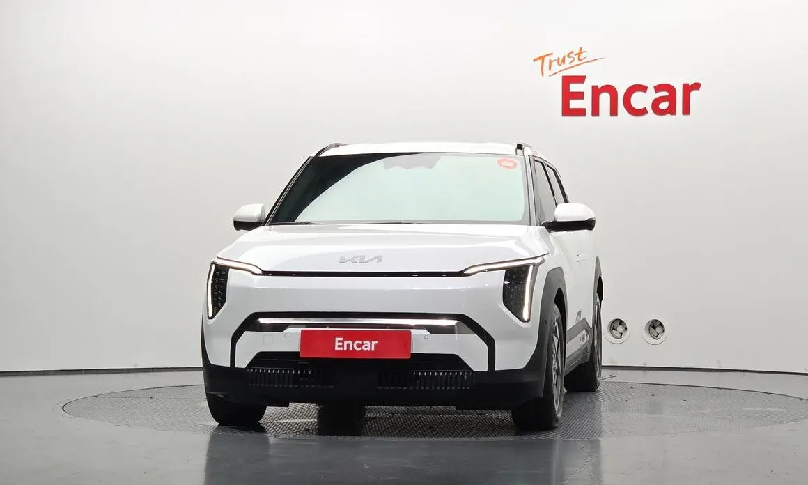 Kia EV3 — фото 8