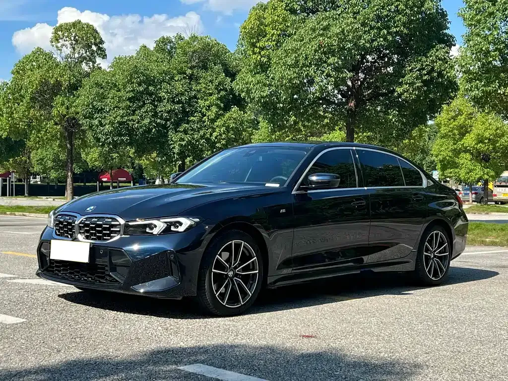 BMW 3 Series — фото 1