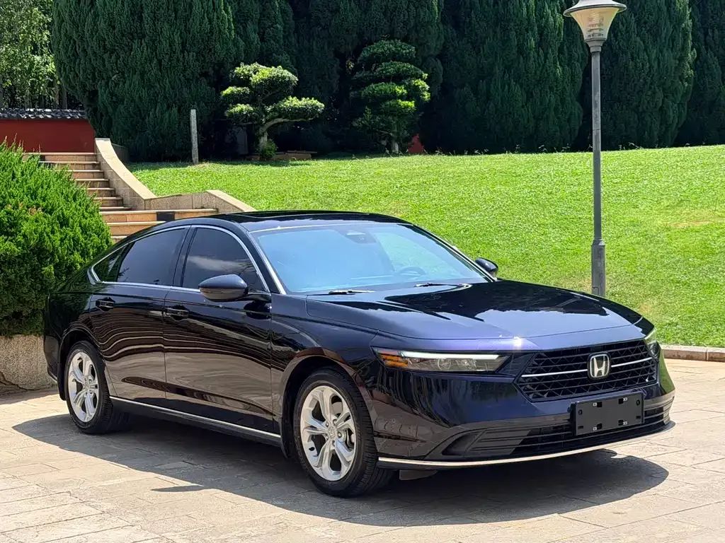 Honda Accord — фото 4