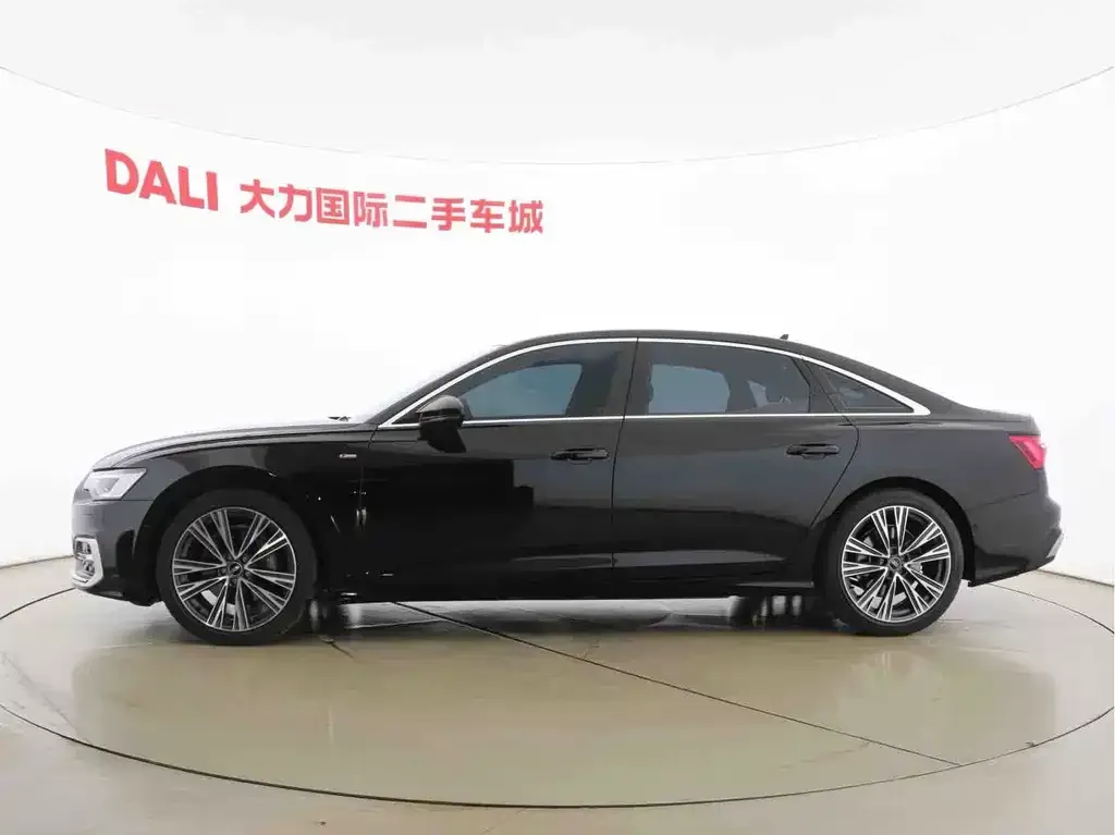 Audi A6L — фото 2