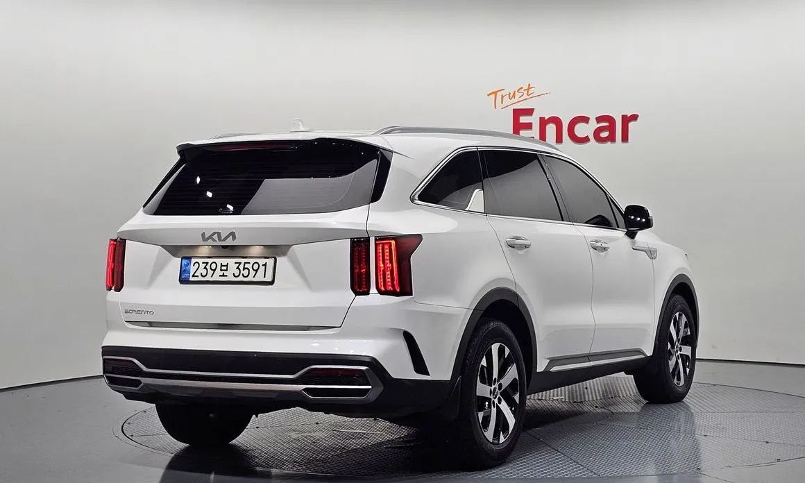 Kia Sorento — фото 4
