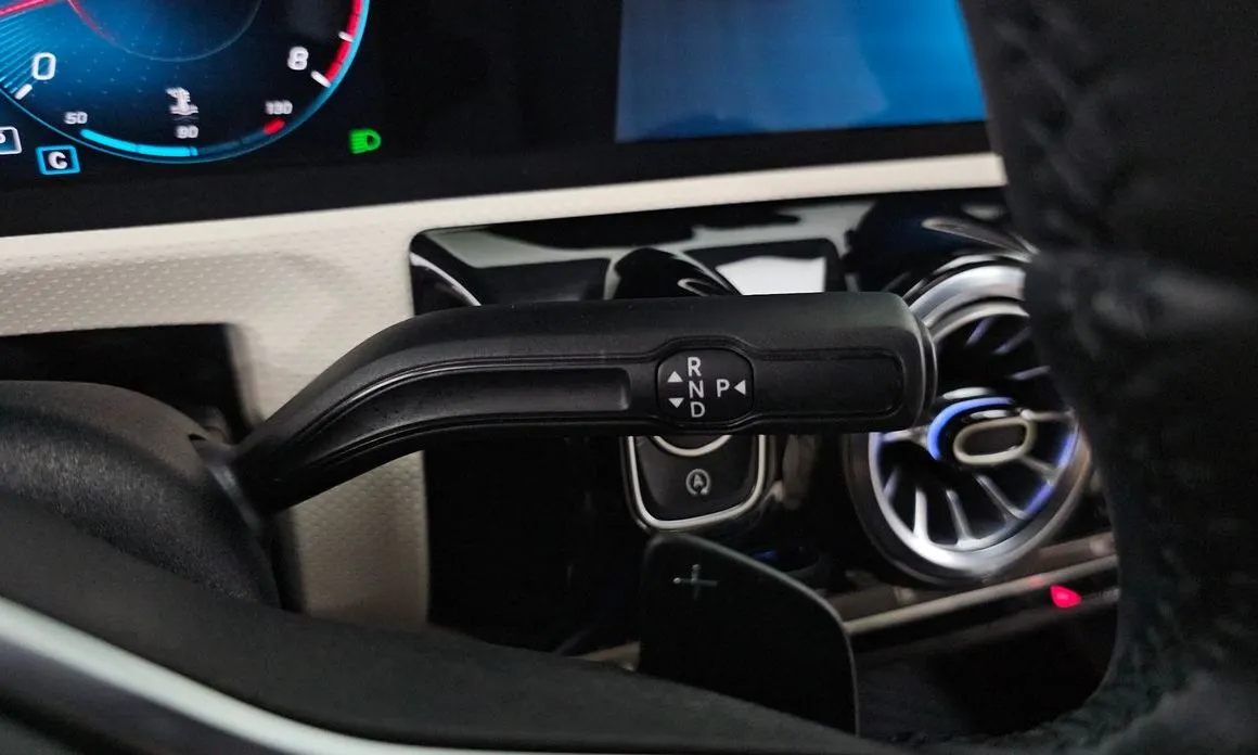 Mercedes-Benz A-Class — фото 7