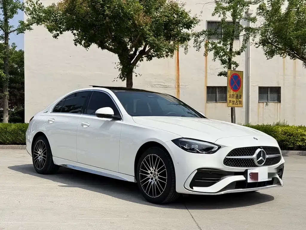 Mercedes-Benz C-Class — фото 3