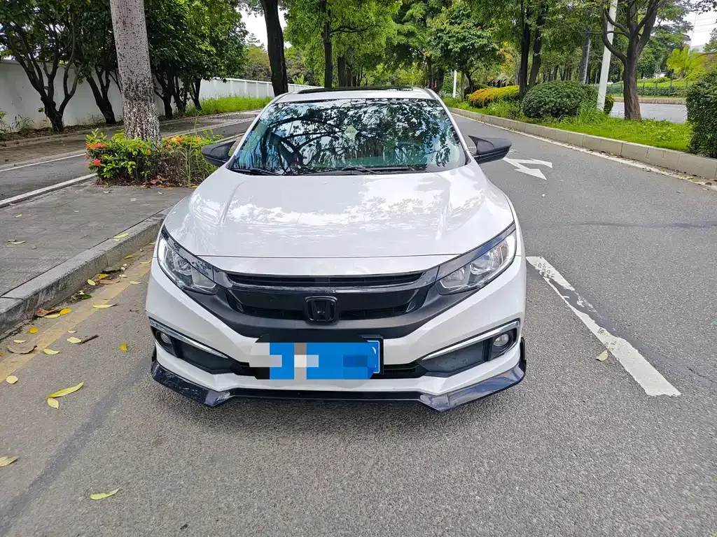 Honda Civic — фото 8