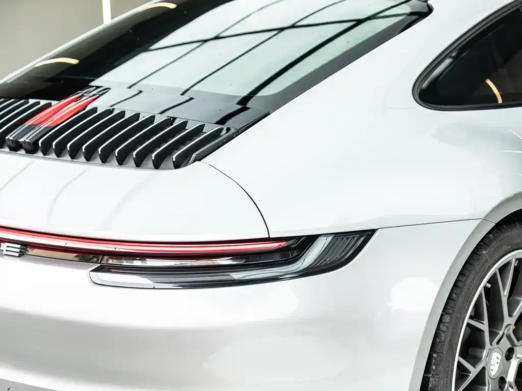 Porsche 911 — фото 5