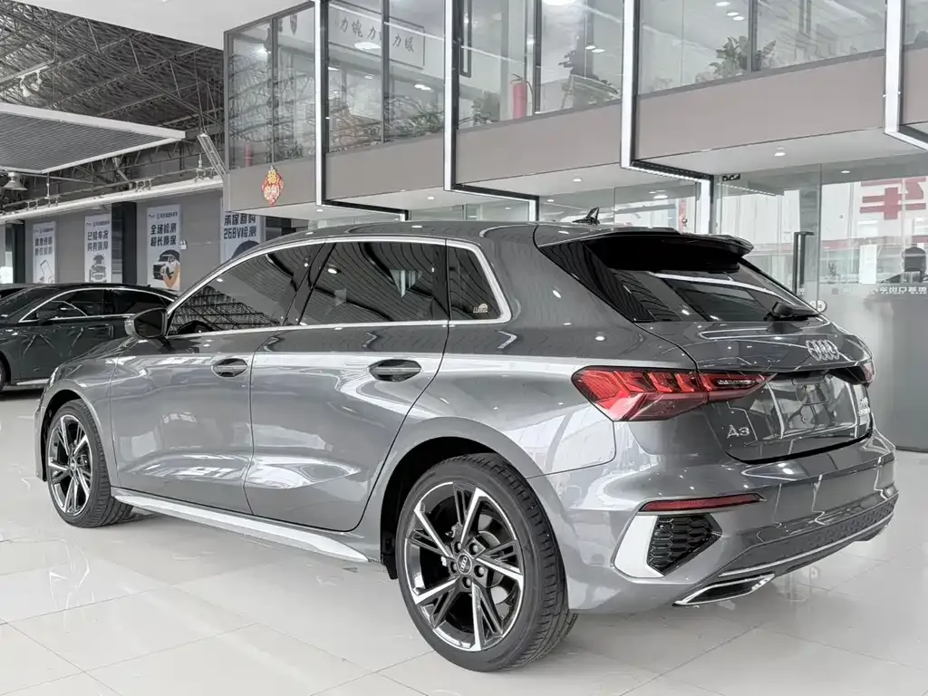 Audi A3 — фото 8