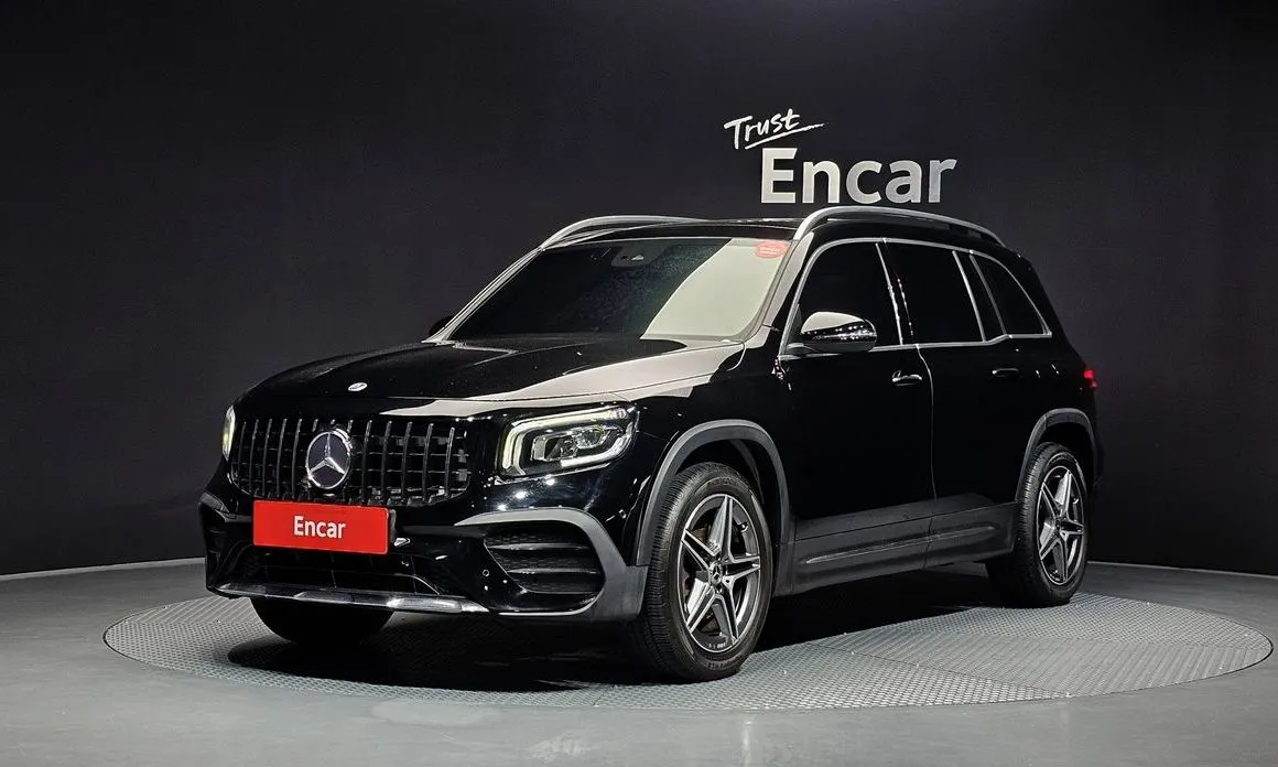 Mercedes-Benz GLB-Class — фото 1