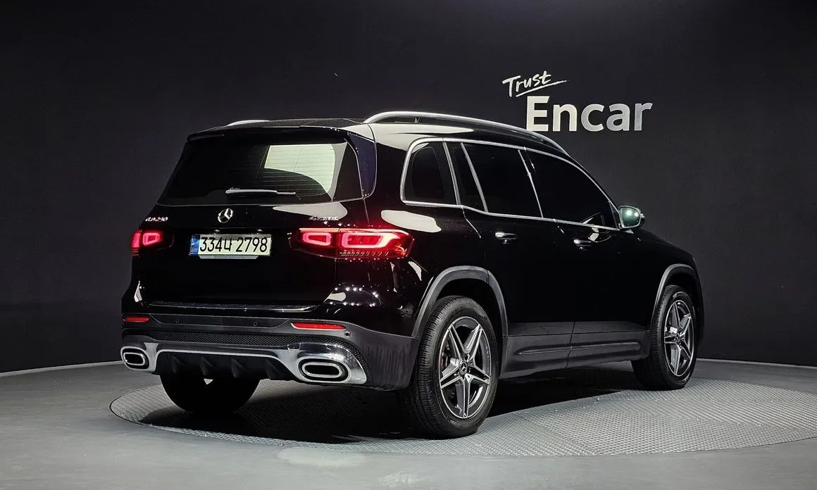 Mercedes-Benz GLB-Class — фото 8