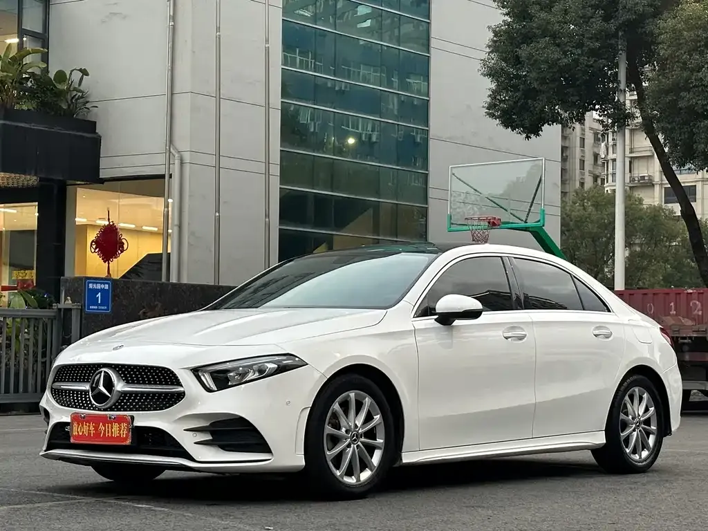 Mercedes-Benz A-Class — фото 10