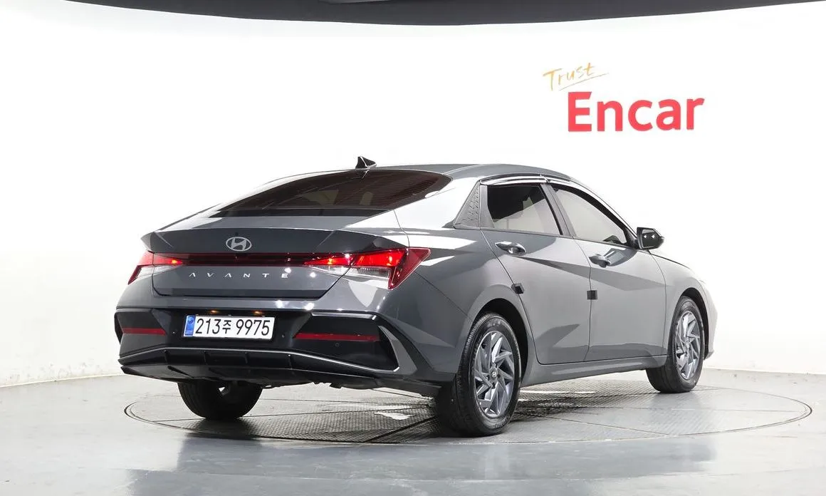 Hyundai AVANTE 2026 из KR, фото 2