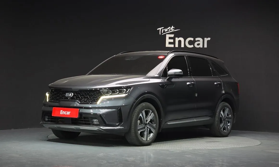 Kia Sorento — фото 1