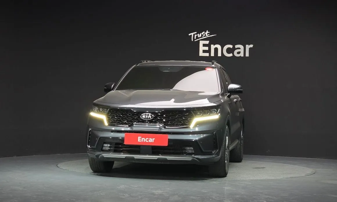 Kia Sorento — фото 4