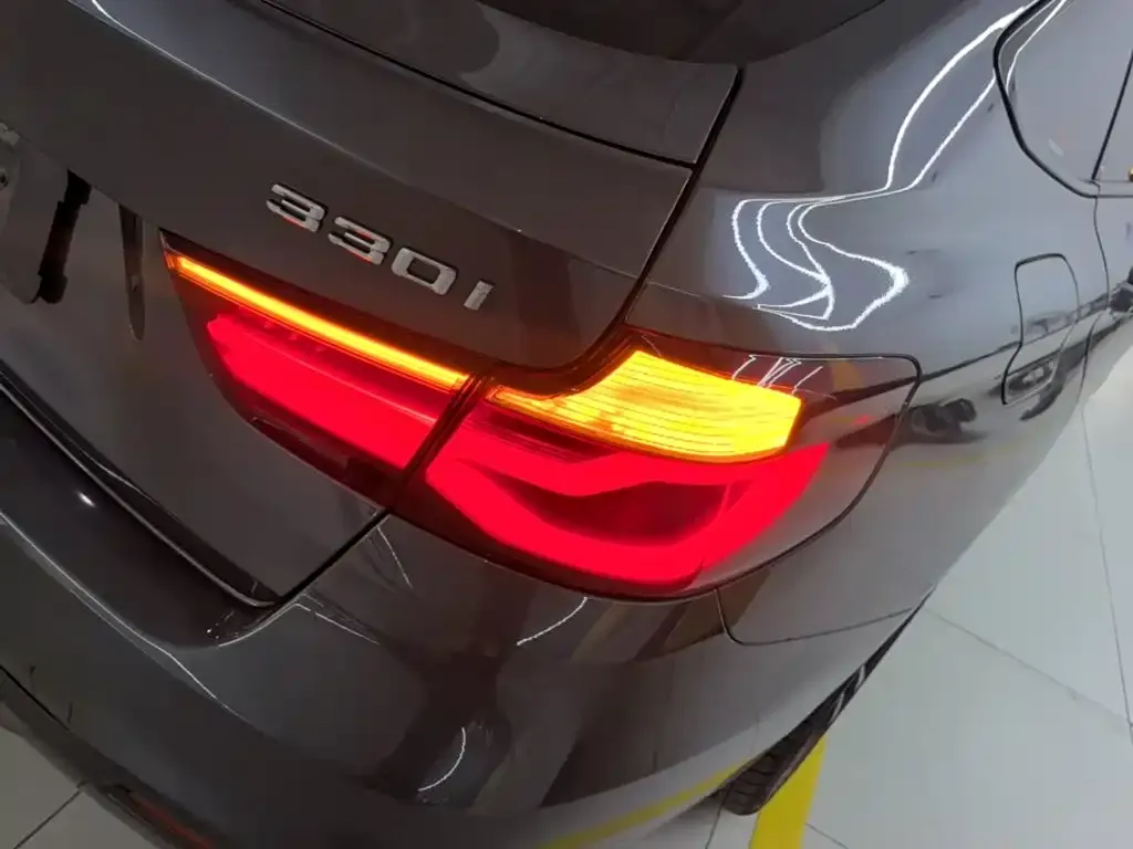 BMW 3 Series GT — фото 4