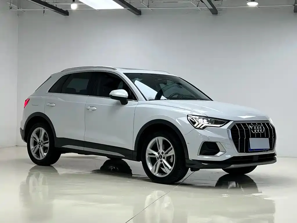 Audi Q3 2021 из CN, фото 2