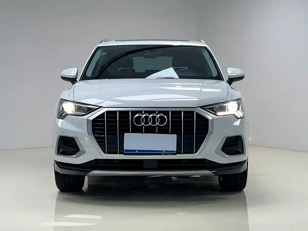 Audi Q3 2021 из CN, фото 3
