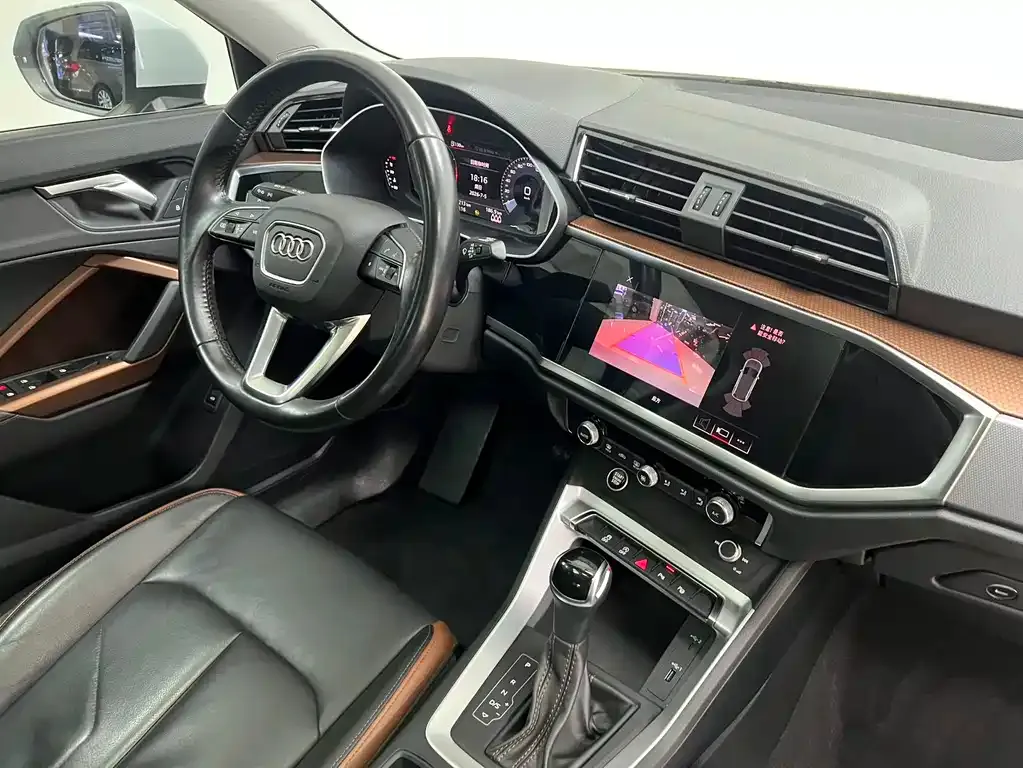 Audi Q3 2021 из CN, фото 10