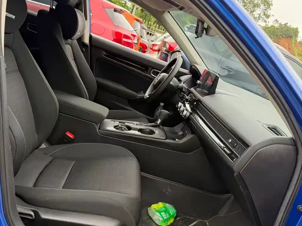 Honda Civic — фото 5