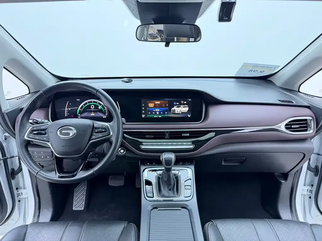 GAC Motor Trumpchi M6 — фото 2