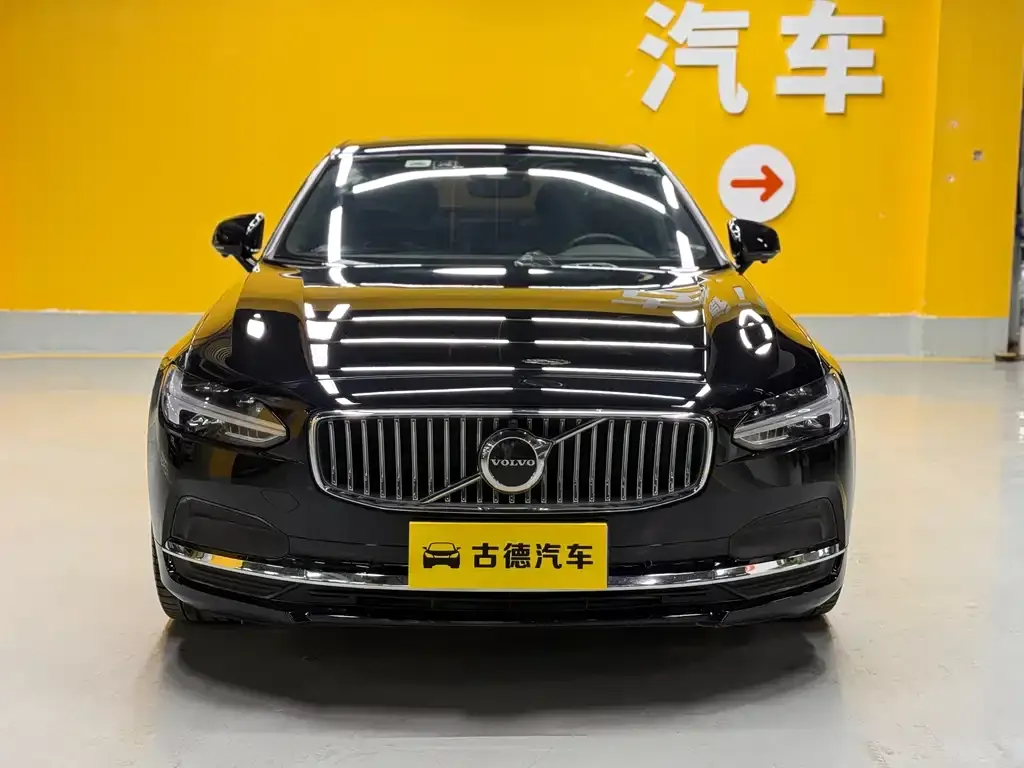 Volvo S90 — фото 7