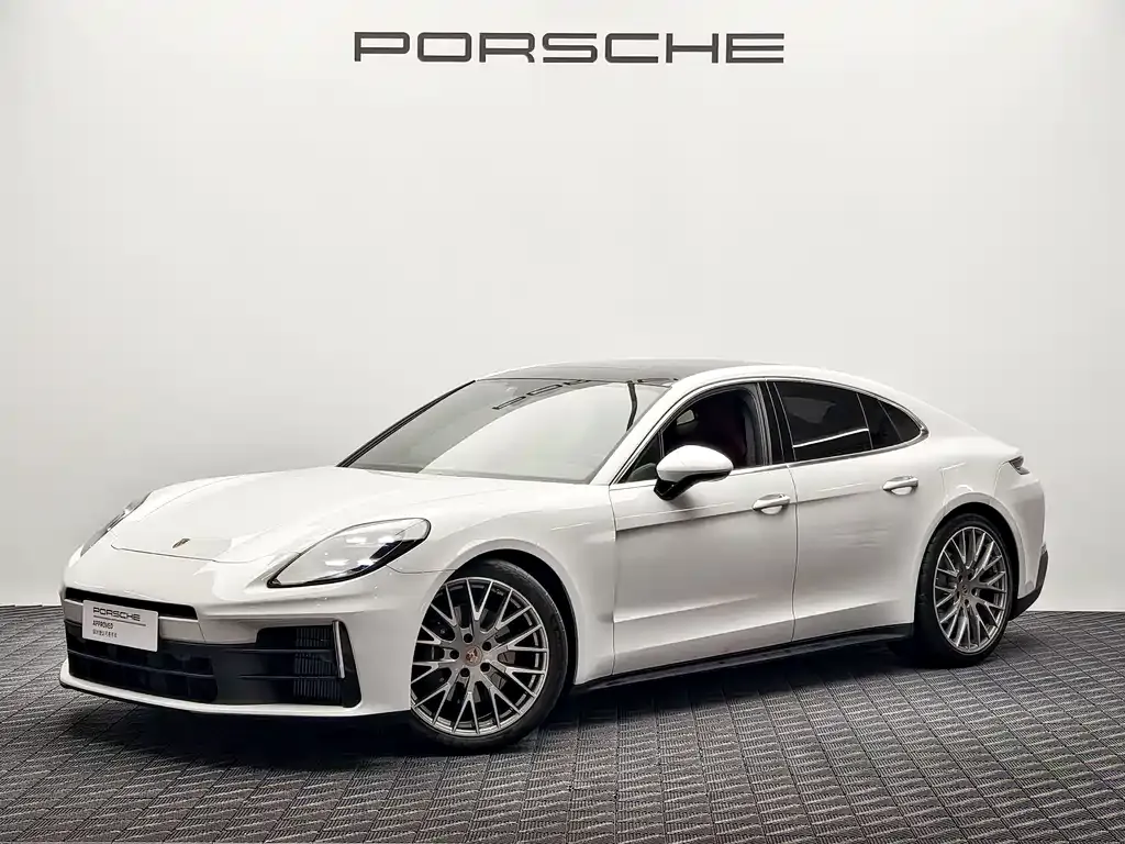 Porsche Panamera — фото 1
