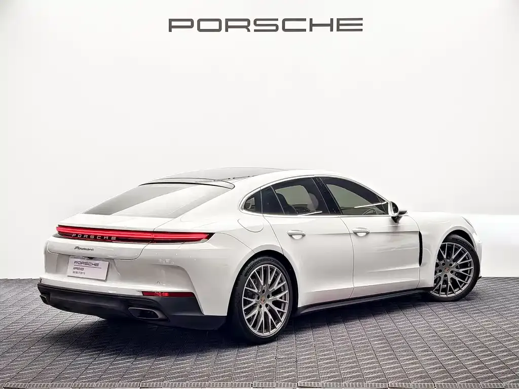 Porsche Panamera — фото 9