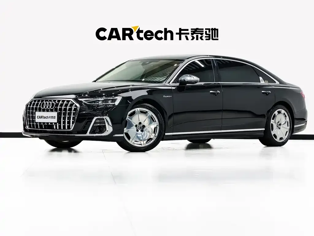 Audi A8 — фото 1