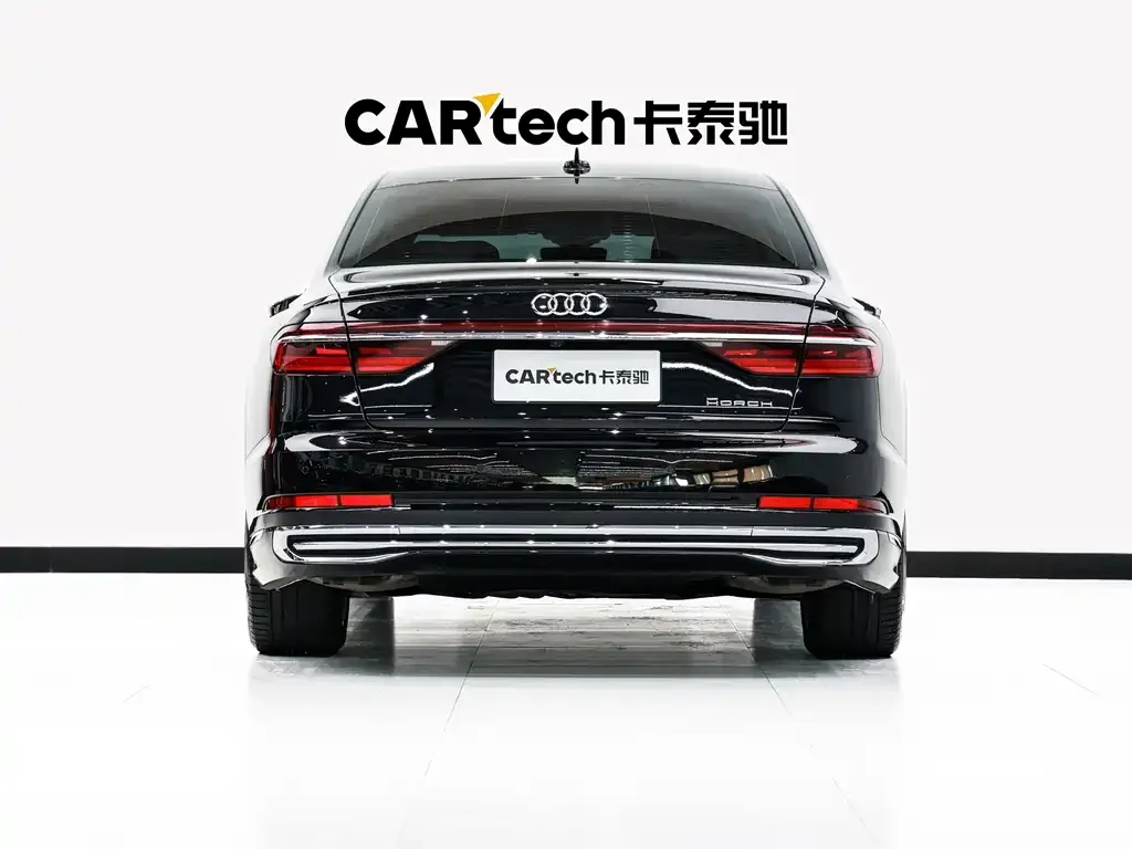 Audi A8 — фото 4
