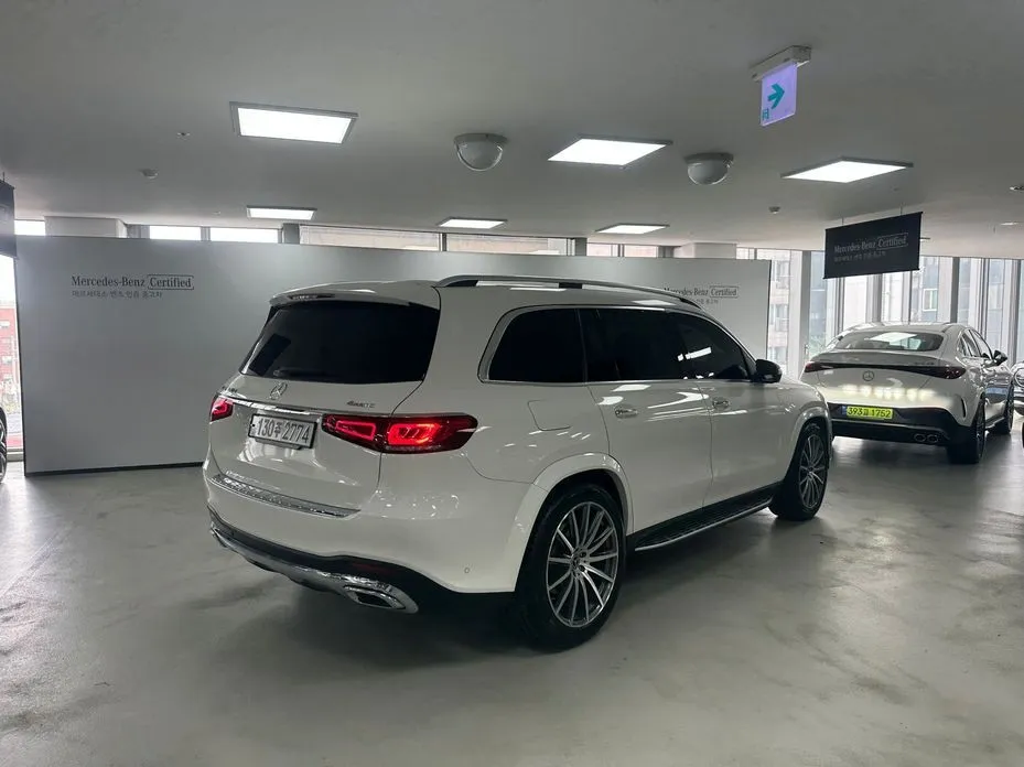 Mercedes-Benz GLS-Class — фото 6