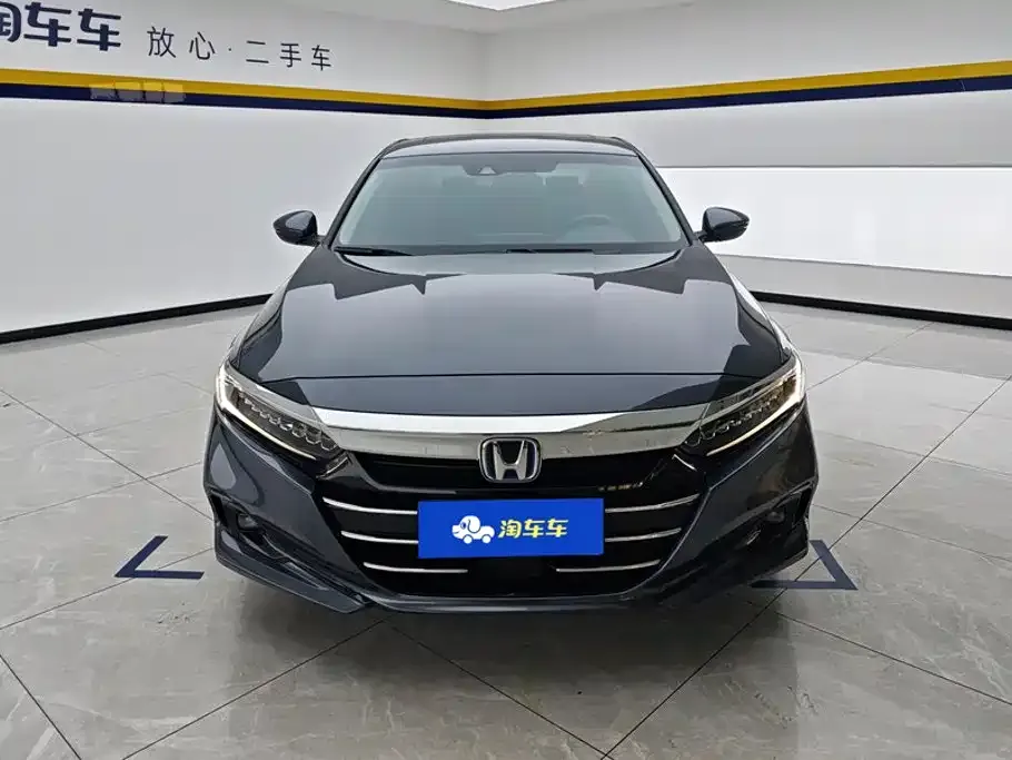 Honda Accord — фото 4