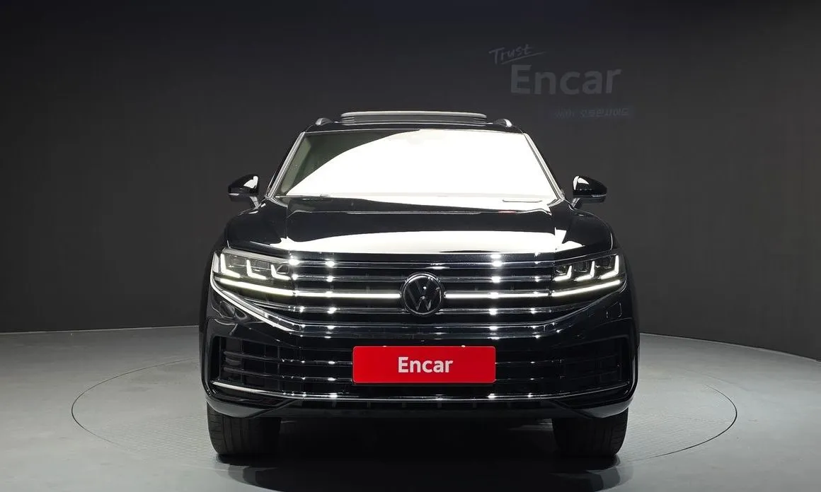 Volkswagen Touareg — фото 2