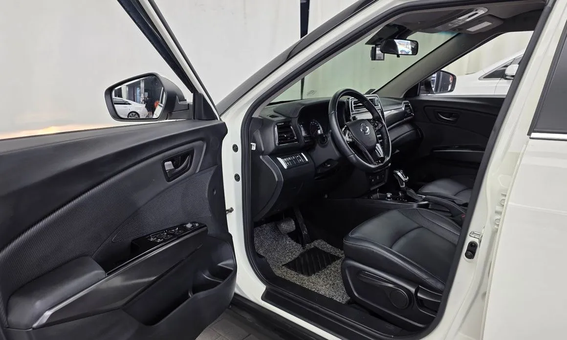 KG Mobility (Ssangyong) TIBOLI 2021 из KR, фото 4