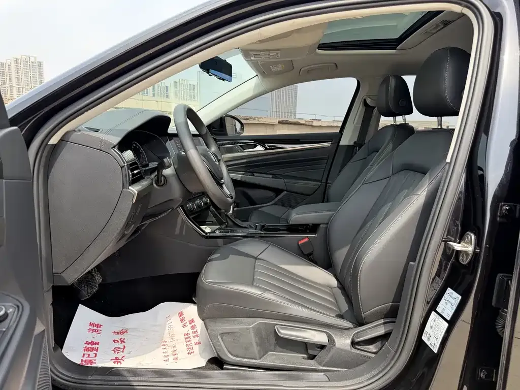 Volkswagen Passat — фото 4