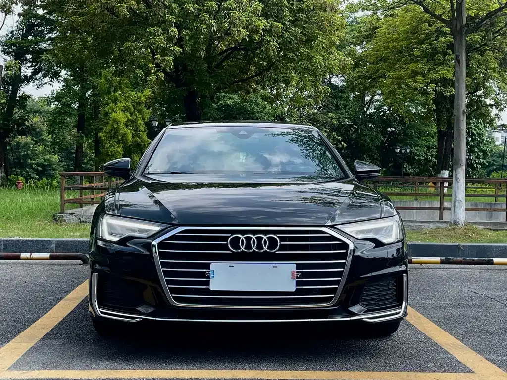 Audi A6L — фото 5