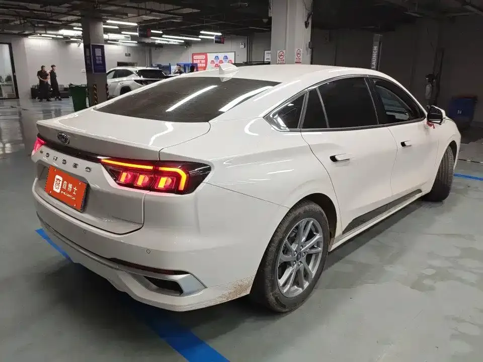 Ford Mondeo 2024 из CN, фото 7