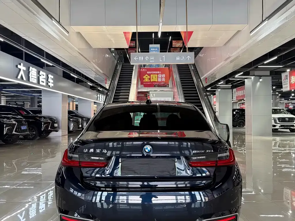 BMW i3 — фото 7