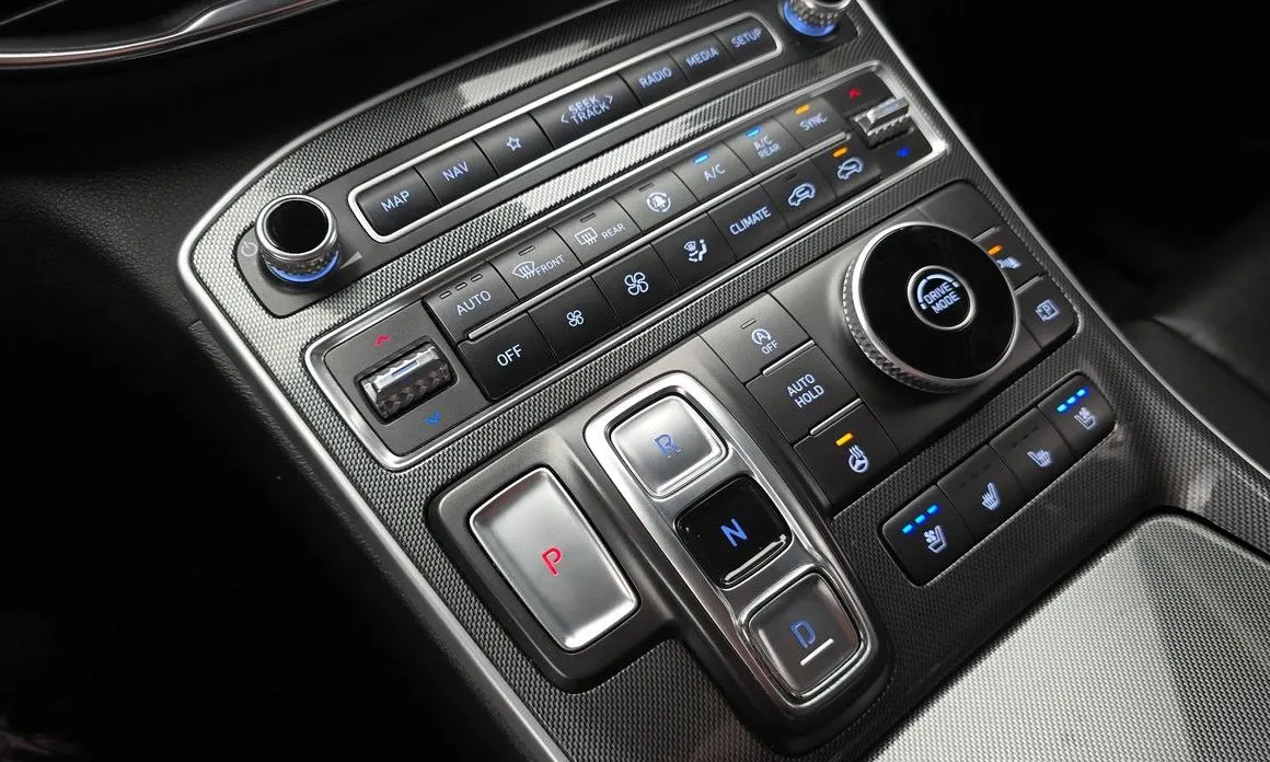 Hyundai Santafe — фото 10
