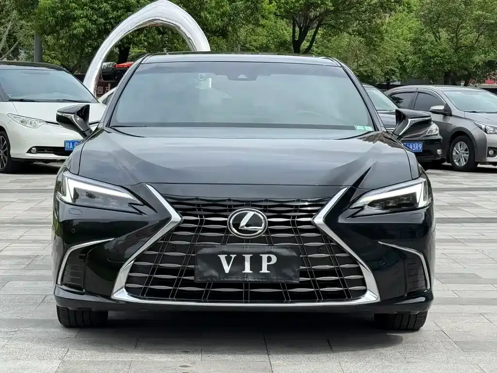 Lexus ES — фото 6