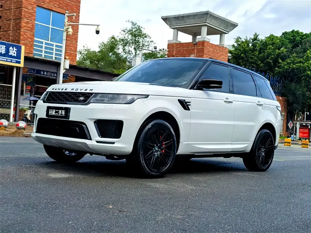 Land Rover Sport
