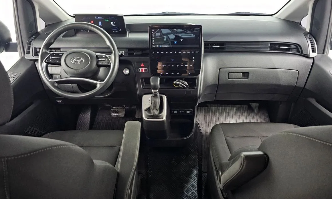 Hyundai Staria — фото 4